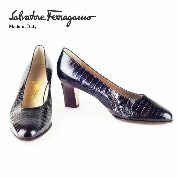 Ferragamo women's closed toe brown pump - Picture 2 of 6